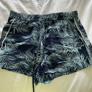 Joie Short
